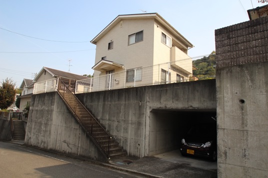 伊予郡砥部町宮内